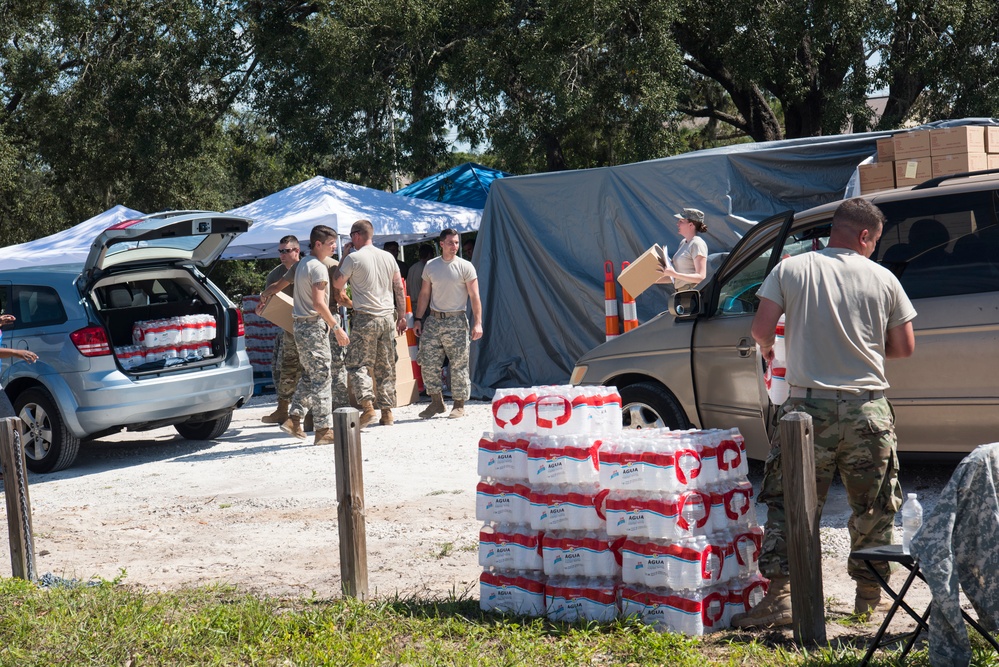 SC National Guard Operates a Distribution Point for Florida Residents