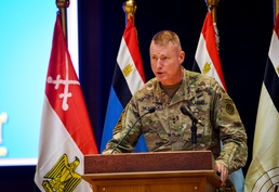 U.S., Egypt conduct senior leader seminar with 14 nations