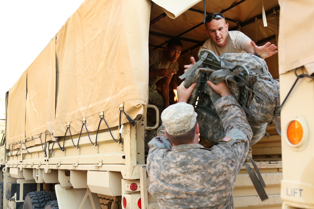 Red Arrow Soldiers return from providing Hurricane Irma relief in Florida