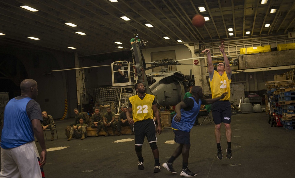 Sailors and Marines on USS iwo Jima (LHD 7) Play 3-on-3 Basketball