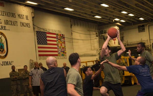 Sailors and Marines on USS iwo Jima (LHD 7) Play 3-on-3 Basketball