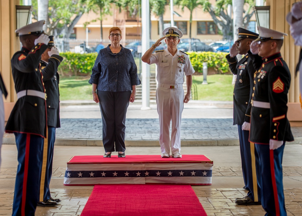 Australian Minister of Defense visits US Pacific Command