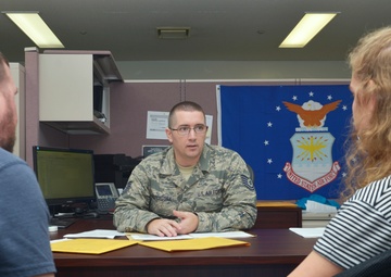YAB recruiter enlists American Airmen in Japan