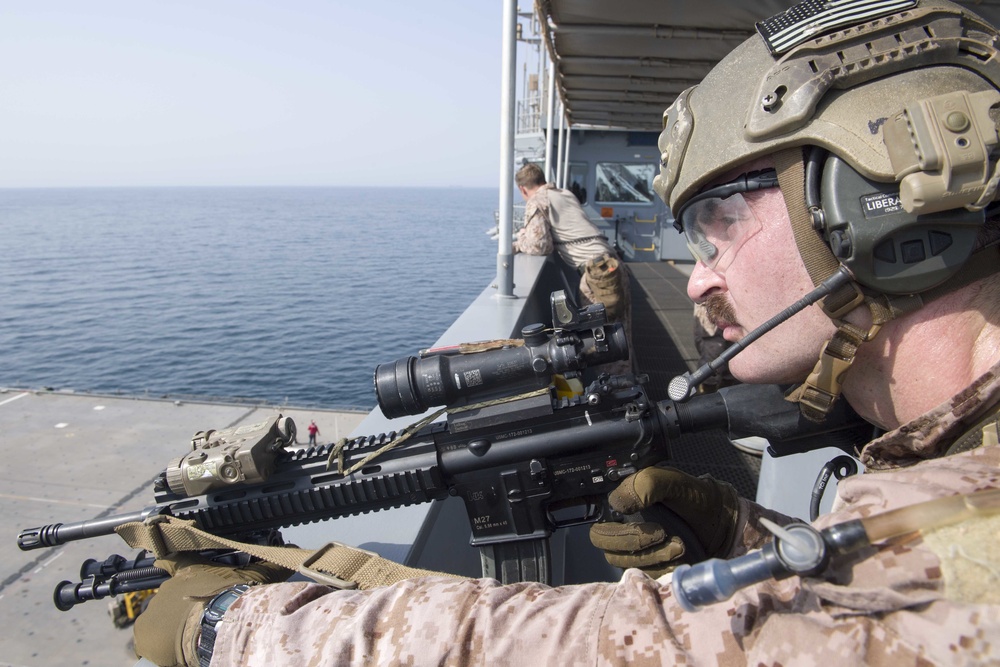 15th MEU Marines from USS Pearl Harbor support VBSS exercise aboard Puller during Alligator Dagger