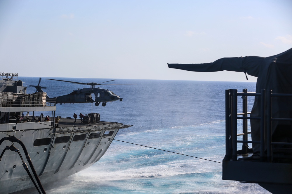 USS Iwo Jima replenishment at sea