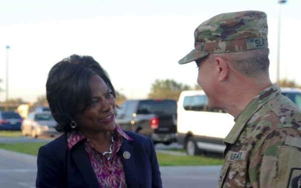 HHB 164th ADA is Visited by Congresswoman Val Demings