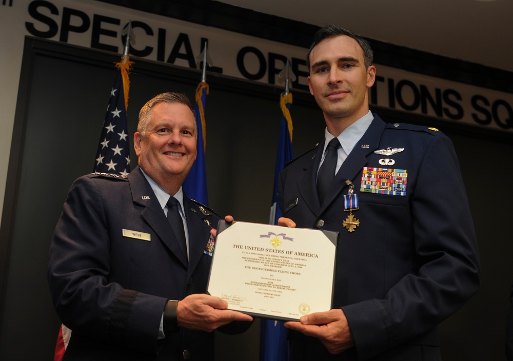 AFSOC awards three Distinguished Flying Crosses