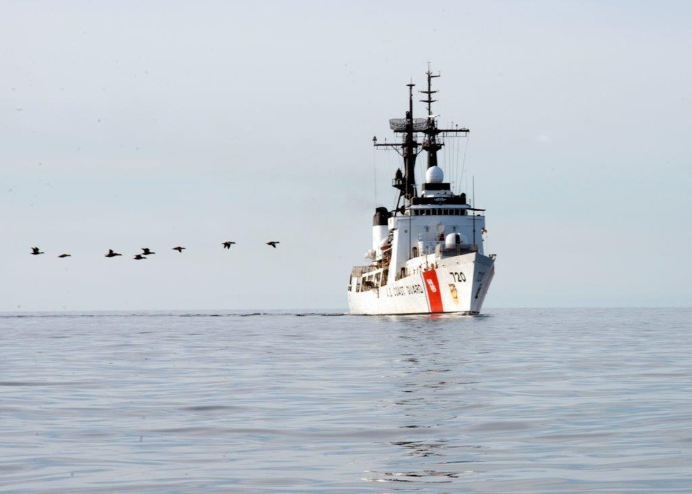 Honolulu-based USCGC Sherman conducts 94-day Alaska patrol