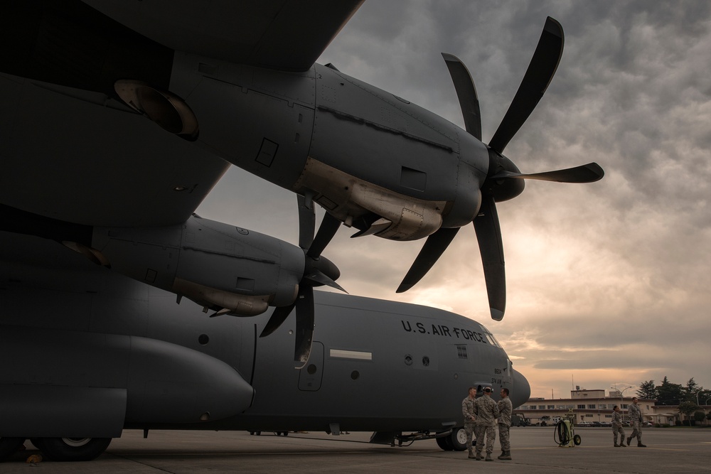 Yokota receives 5th C-130J from Ramstein AB