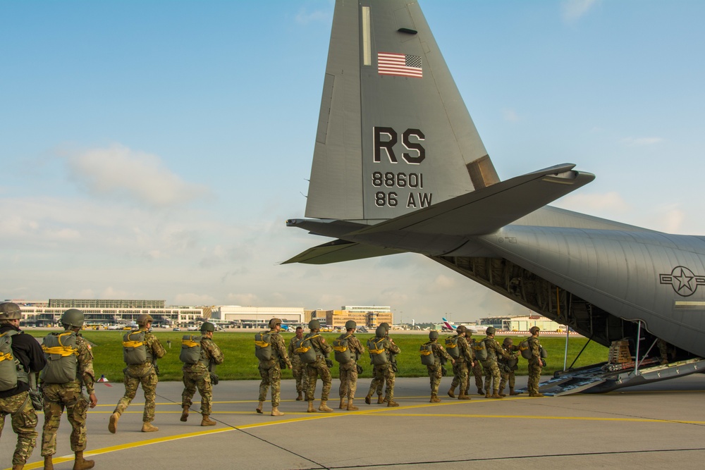 1st Battalion, 10th Special Forces Group (Airborne) jump in Germany