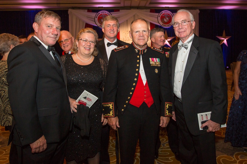 CMC Attends 37th Annual Modern Day Marine Grand Banquet