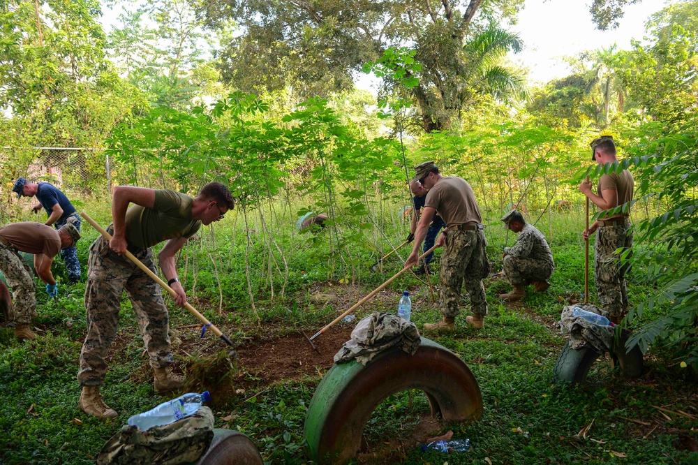 SPS 17 Troops Perform Yardwork at Guatemalan Nursing Home during COMREL