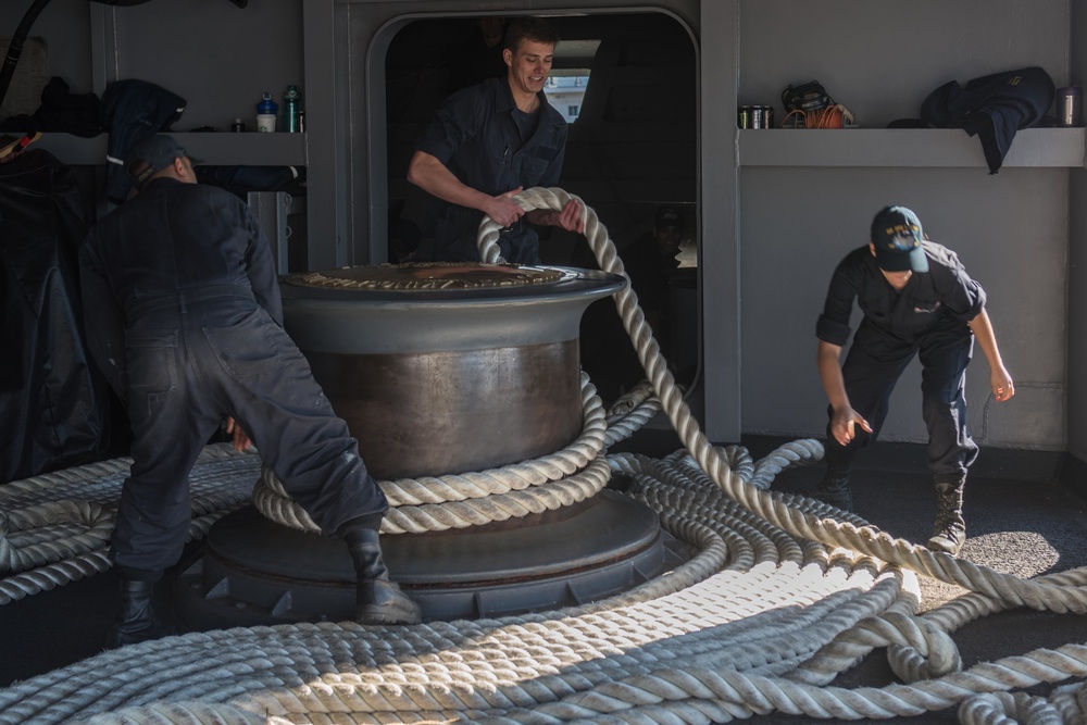 Stennis Returns to Homeport