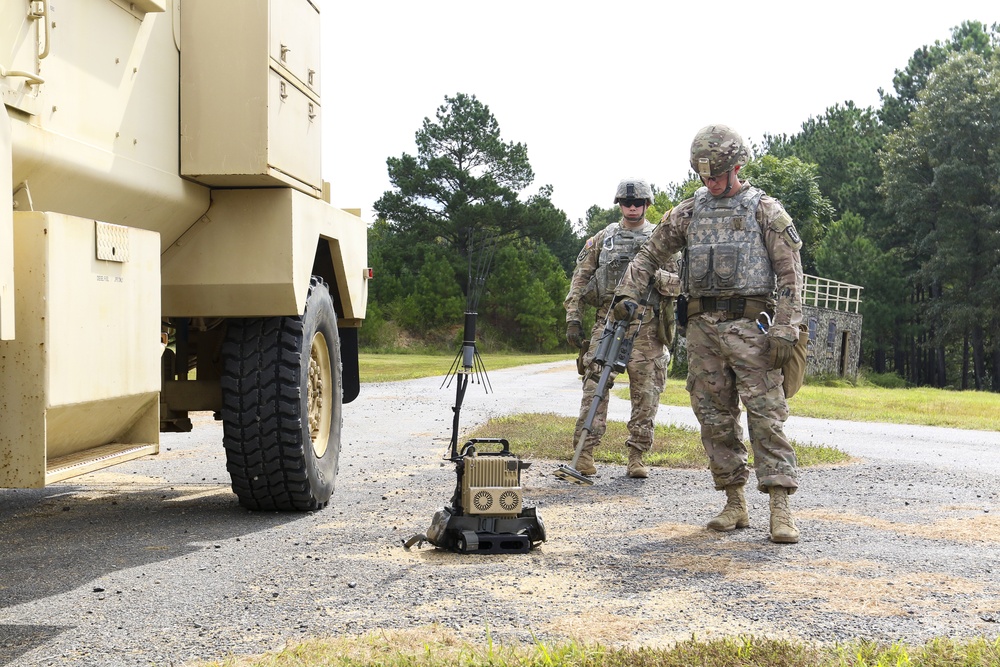 2017 Ordnance Crucible: EOD Team of the Year Competition