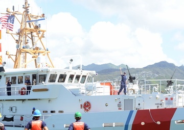 Hawaii receives first Sentinel-class Coast Guard cutter