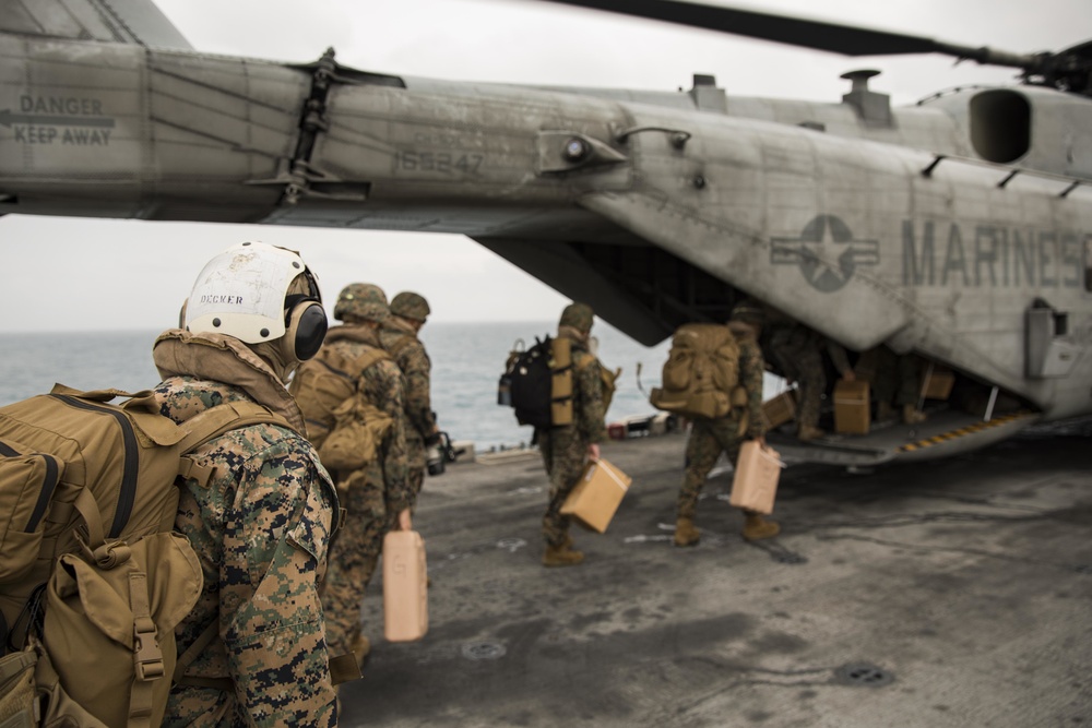 26th MEU, USS Kearsarge support Hurricane Maria relief efforts