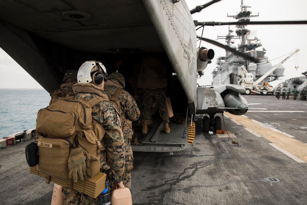 26th MEU, USS Kearsarge support Hurricane Maria relief efforts