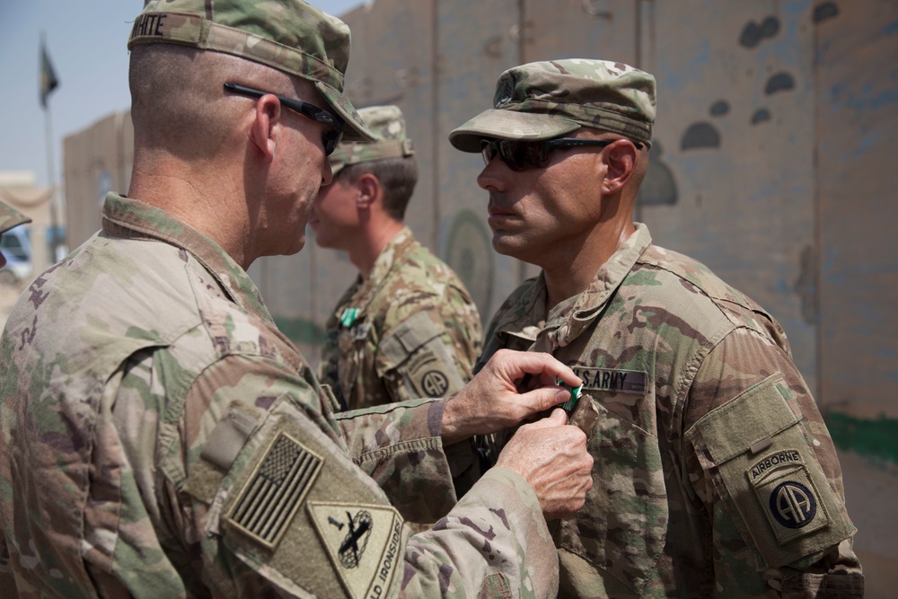 Maj. Gen. White Conducts Battlefield Circulation