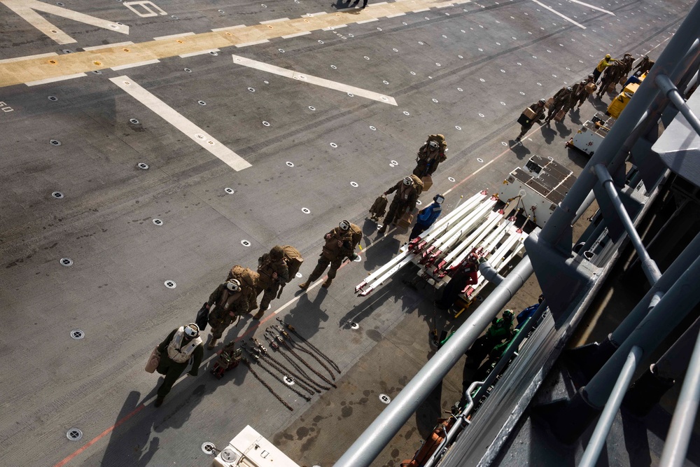 26th MEU, ESG-2 prepare to support relief operations in Puerto Rico