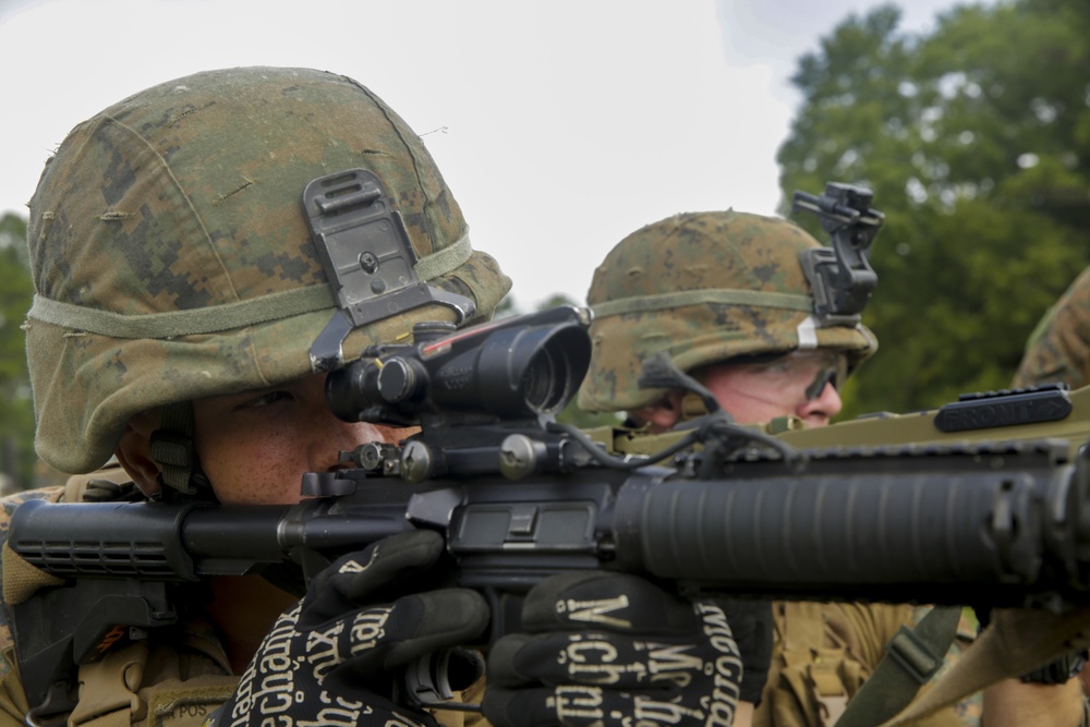 2nd LAR conducts armored reconnaissance and security operations at Fort Pickett