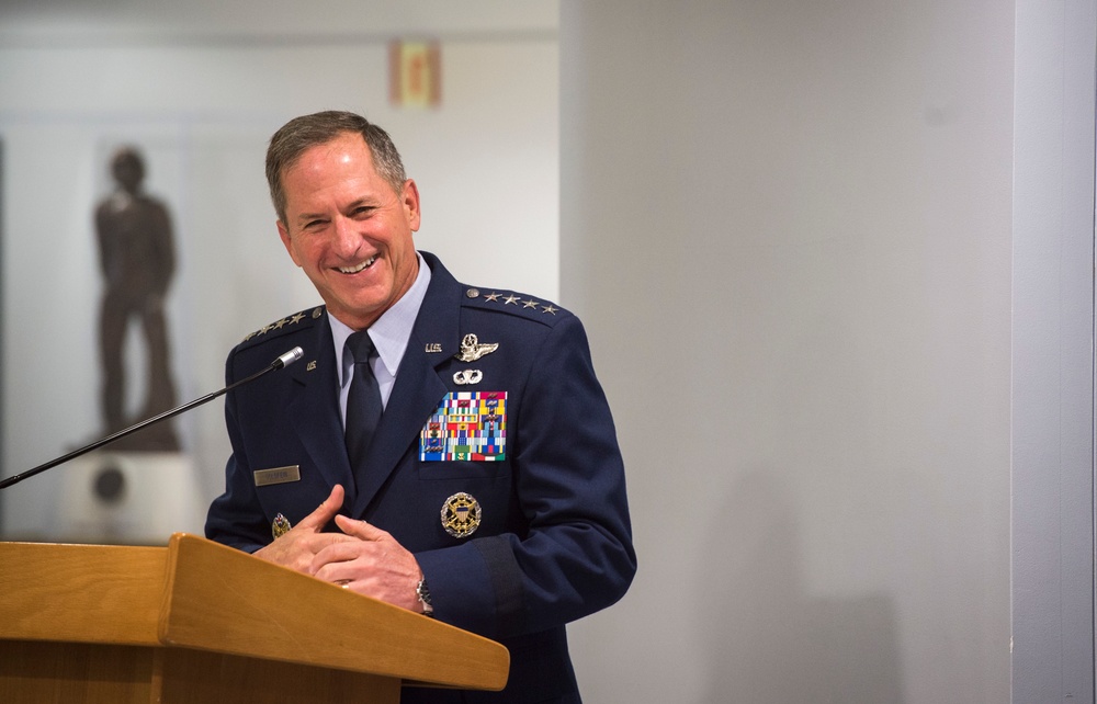 20th CSAF portrait unveiled