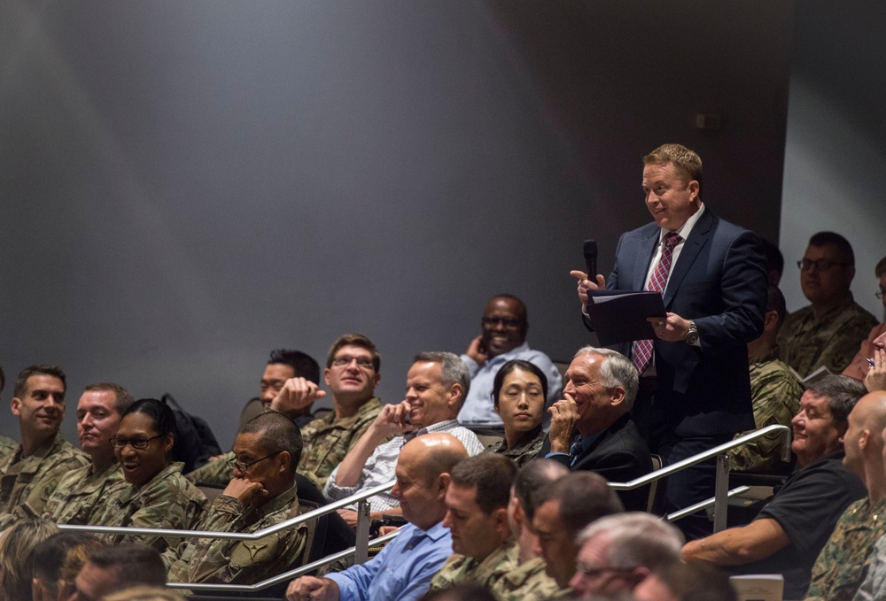 DSD speaks at JAG school