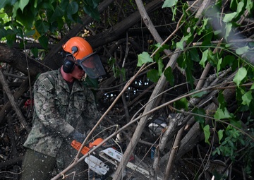 U.S. Navy Supports Phase II of Aiea Bike Path Restoration