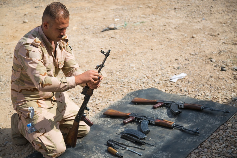 Iraqi Security Forces Train in Weapons Assembly