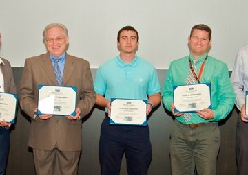 Einstein, Denzel Washington and da Vinci Connections Cited at Navy 2017 Academic Recognition Ceremony