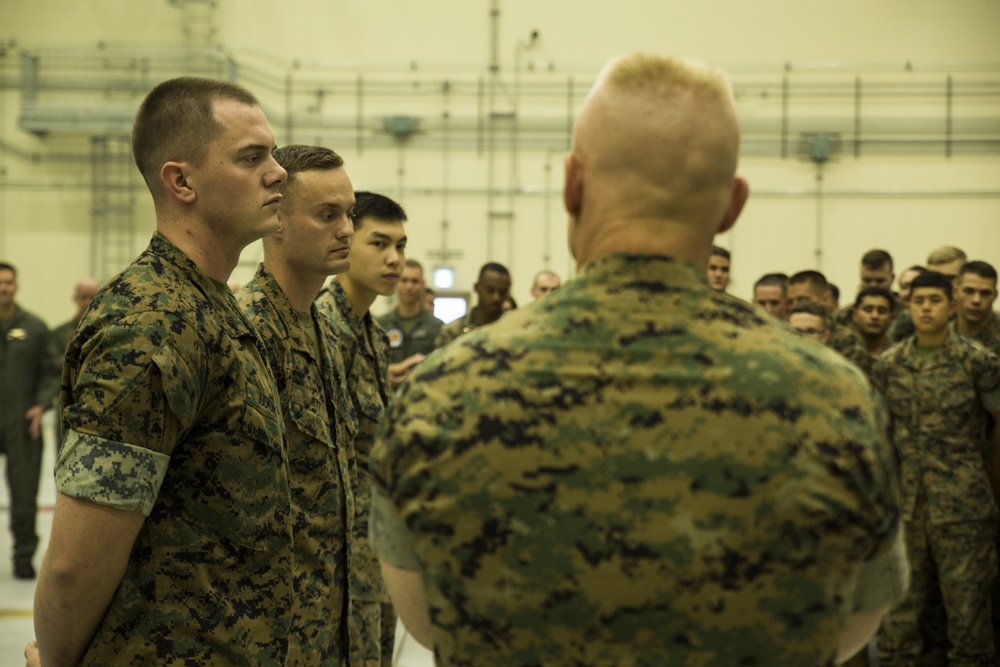 DVIDS - Images - Commanding general of 1st MAW visits MCAS Iwakuni ...