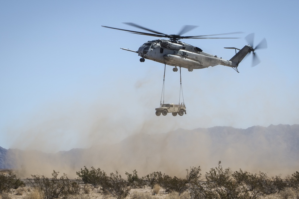 CH-53 External Lift Exercise