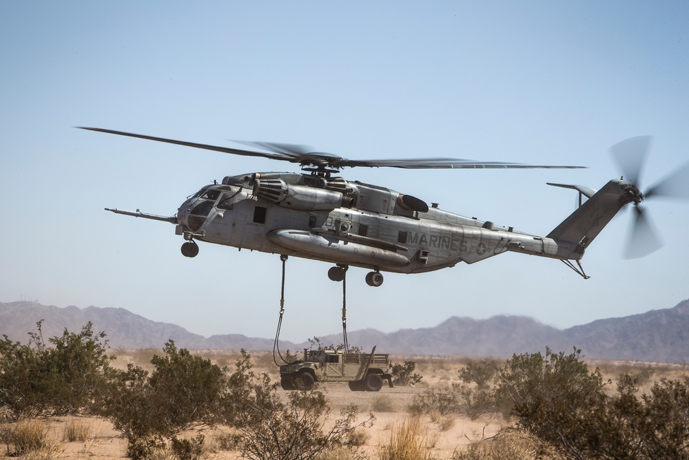 CH-53 External Lift Exercise