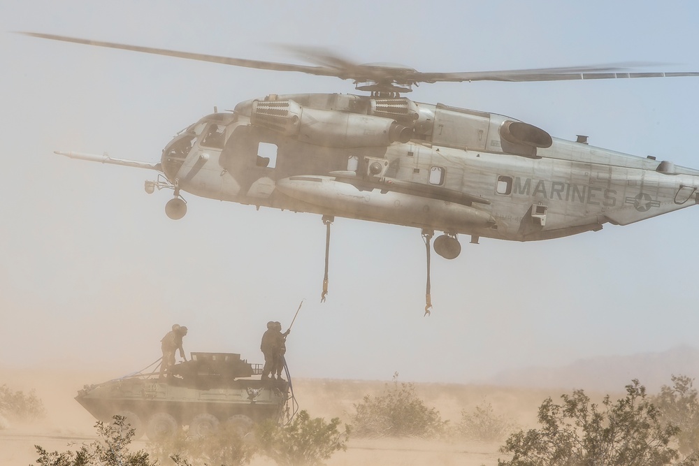 CH-53 External Lift Exercise