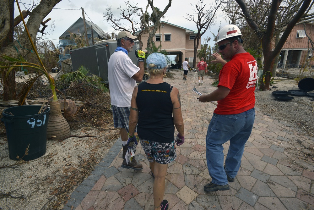 USACE deploys Temporary Roofing Subject Matter Experts to assist FEMA with Hurricane Irma damage in Florida