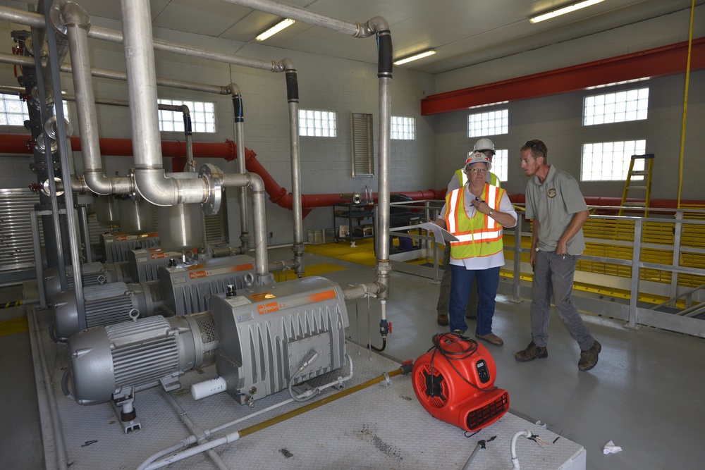USACE technicians help Florida Key cities assess damage to equipment