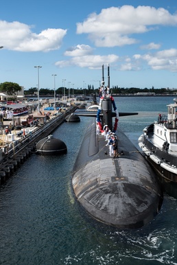 USS Chicago makes its homecoming arrival at JBPHH