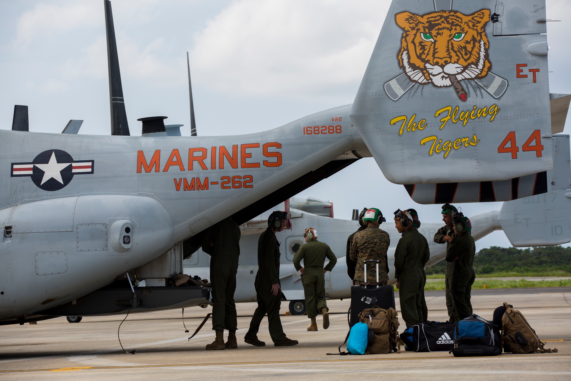 USMC ダブルフェイス 2000w_q95.jpg