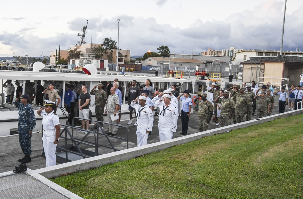 Los Angeles Clippers Visit USS Arizona Memorial