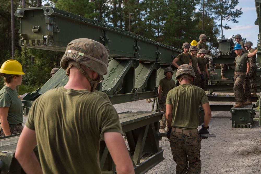 Command and construct: 8th ESB conducts bridge commanders course