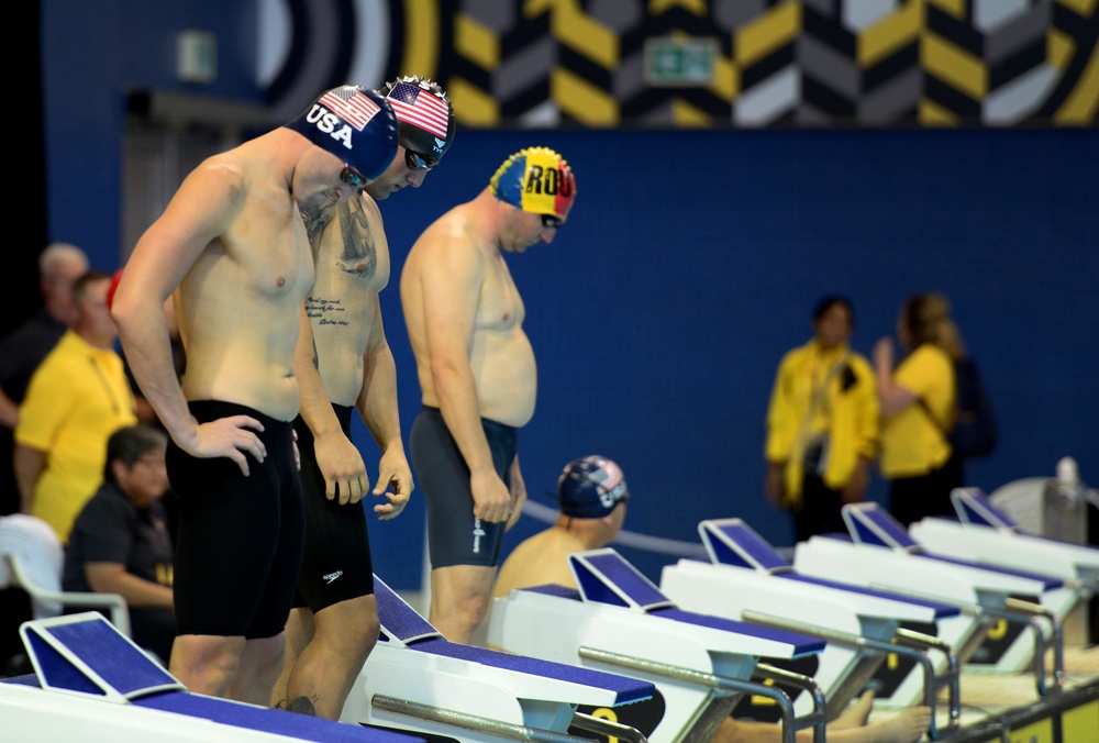 Swimming preliminaries at 2017 Invictus Games