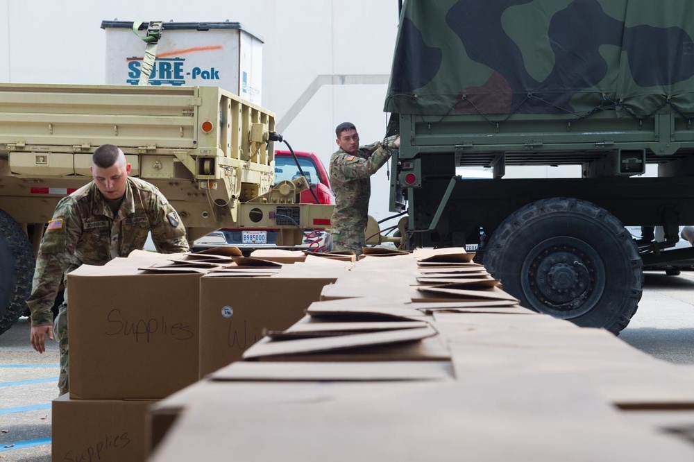 DVIDS - News - La. Guardsmen deploy to Puerto Rico to assist in Maria ...