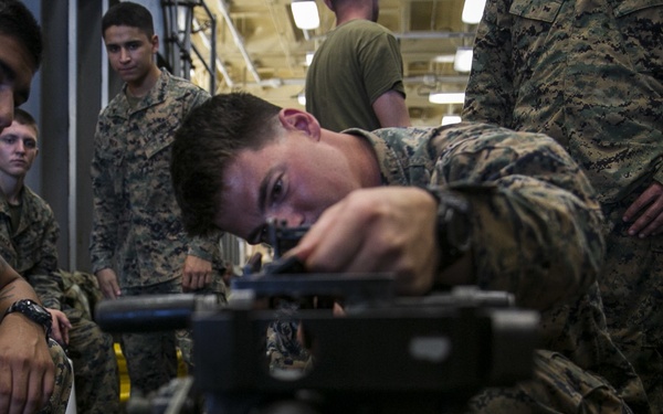Gunners course aboard USS Pearl Harbor (LSD 52)