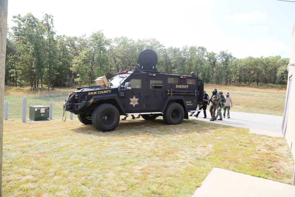 Multiple law-enforcement agencies train at Fort McCoy’s CACTF