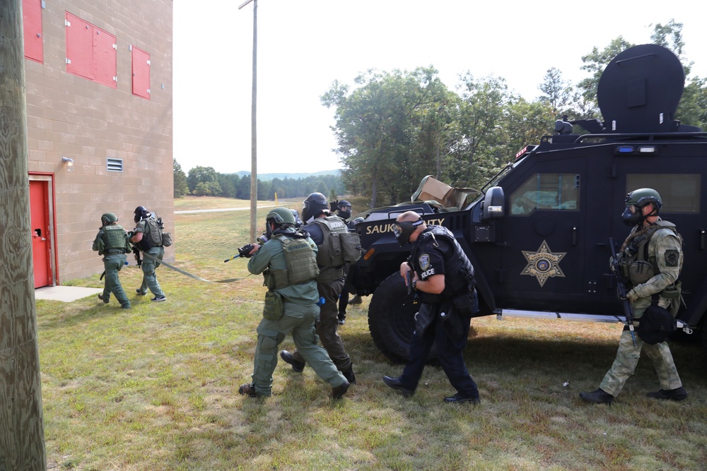 Multiple law-enforcement agencies train at Fort McCoy’s CACTF