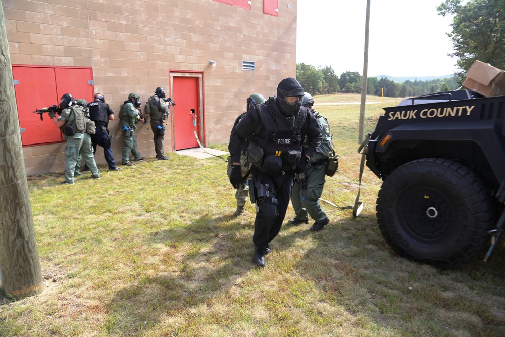 Multiple law-enforcement agencies train at Fort McCoy’s CACTF