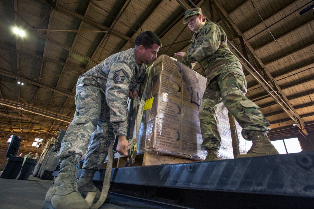 NJNG begins sending Soldiers and supplies to Puerto Rico