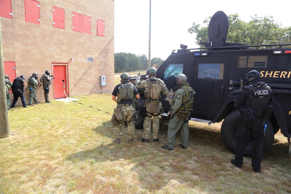 Multiple law-enforcement agencies train at Fort McCoy’s CACTF