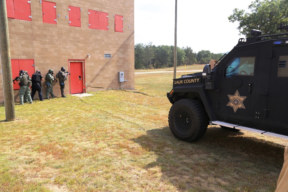 Multiple law-enforcement agencies train at Fort McCoy’s CACTF