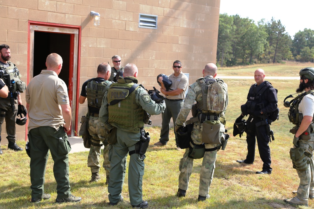 Multiple law-enforcement agencies train at Fort McCoy’s CACTF