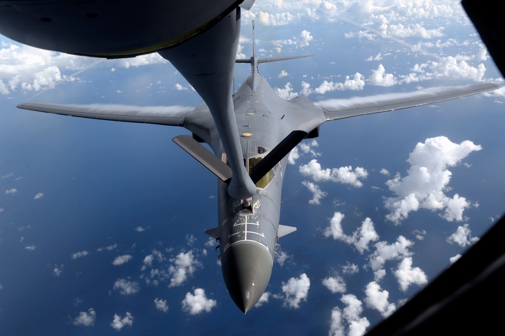 U.S. Air Force bombers integrate with RAAF in Exercise Black Dagger